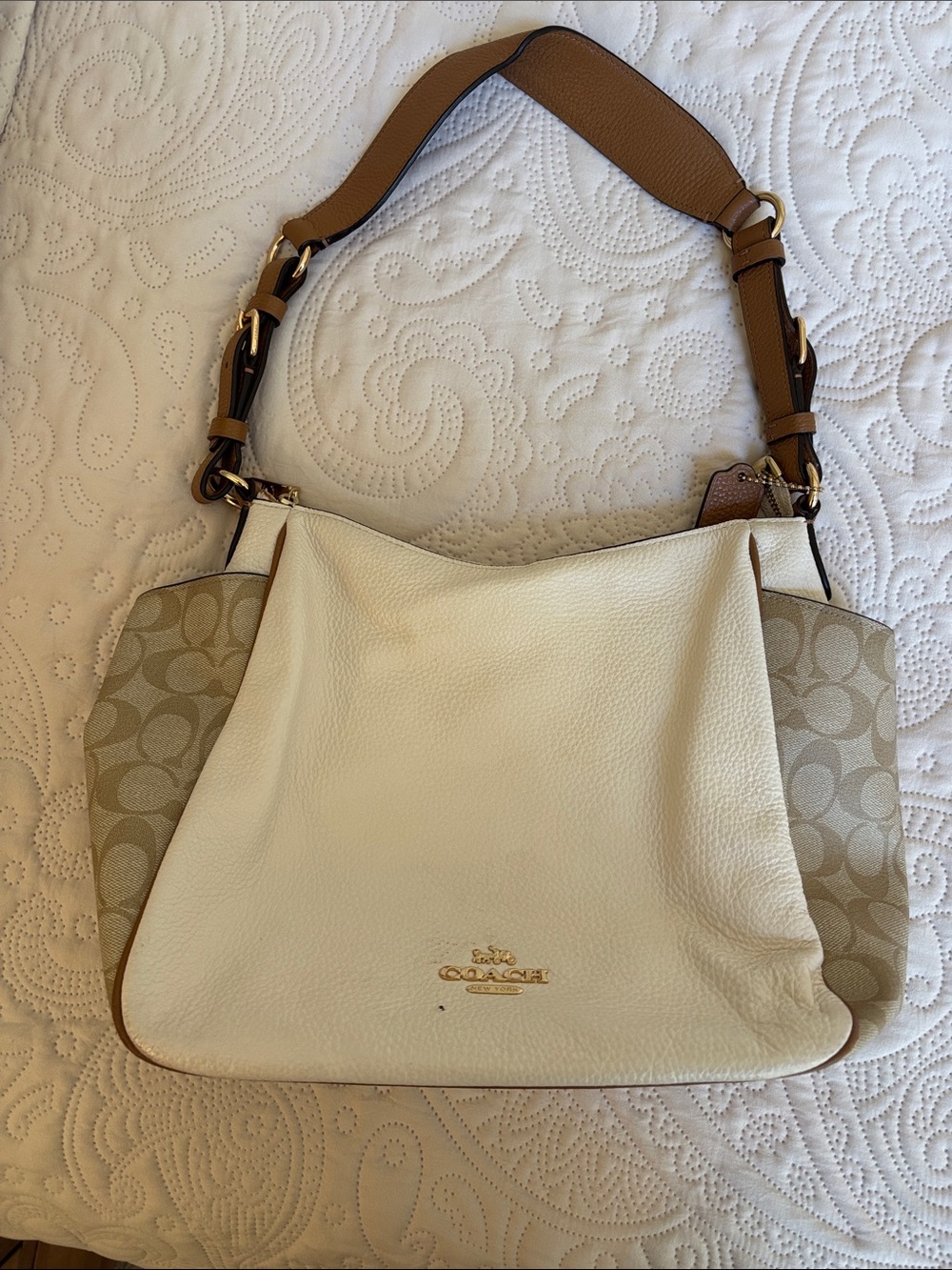 Coach Cream and Tan Leather Shoulder Hobo Bag